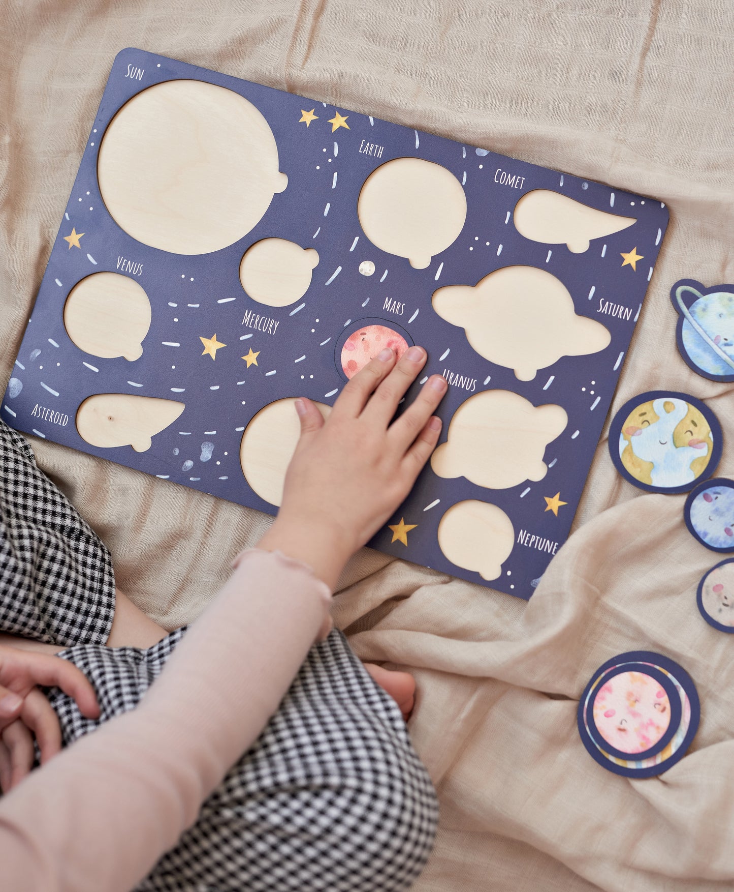 Puzzle di legno del sistema solare