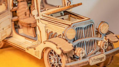 Vintage Car - Carpe Toys