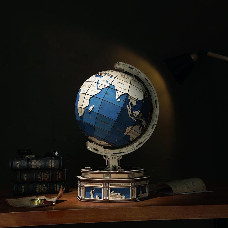 The Globe - Carpe Toys