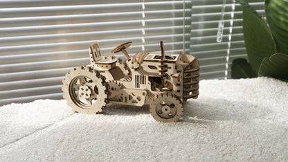 Tractor - Carpe Toys