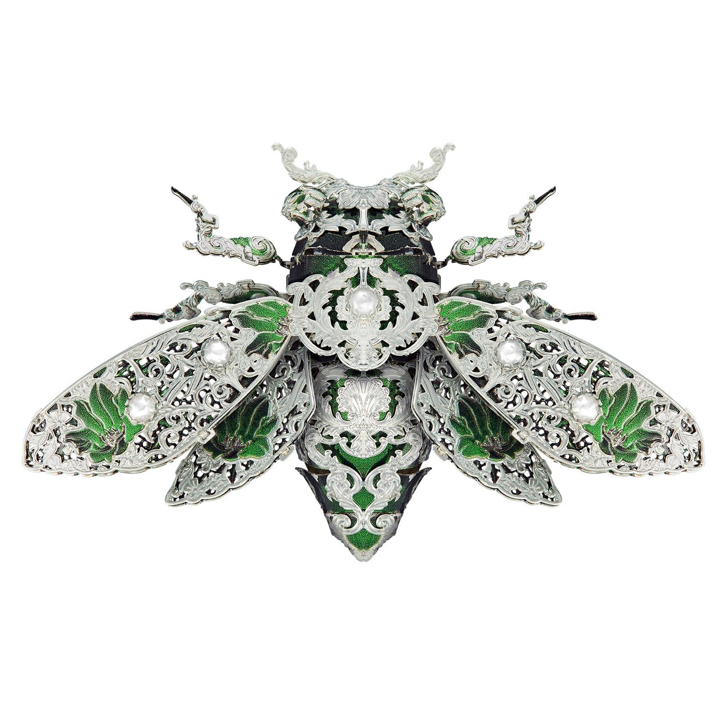 Smaragd cicada gemesct